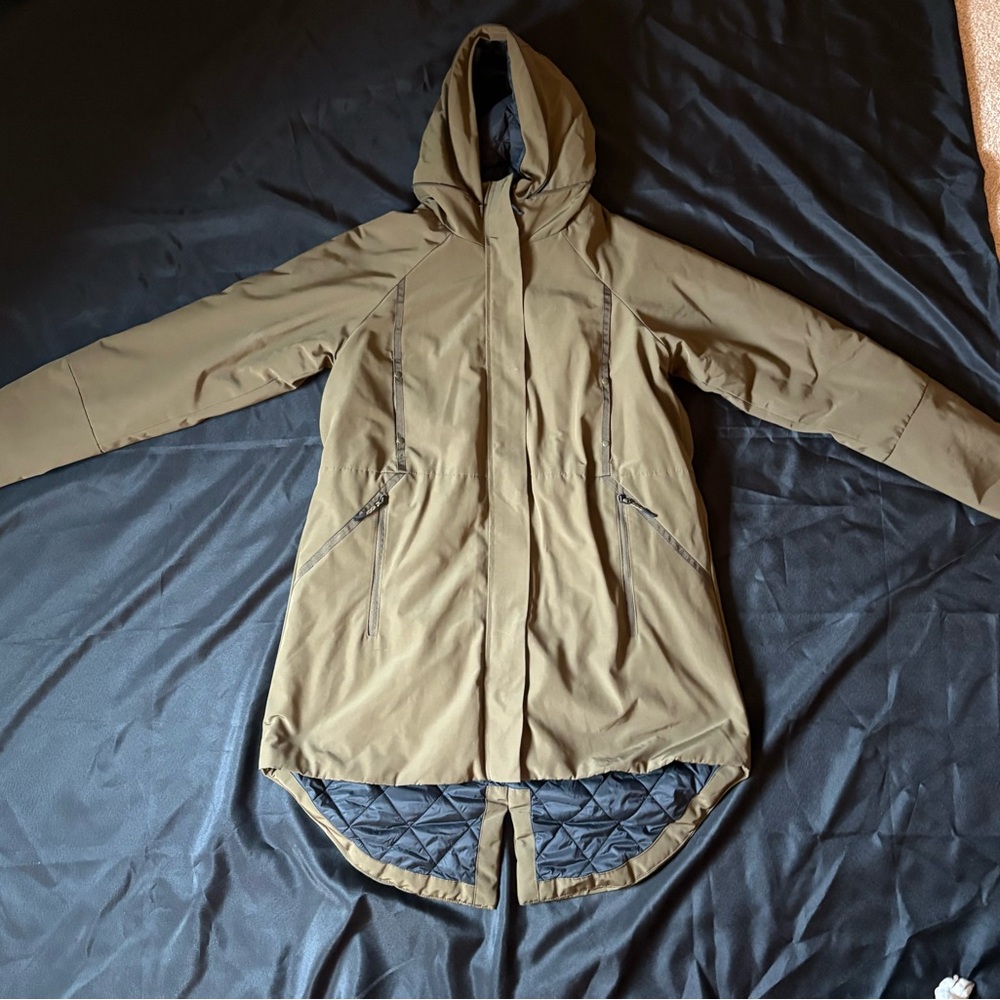 Champion Womens Hooded Parka Jacket in Olive